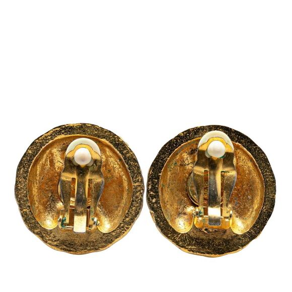 Pre Loved chanel Women Gold Earrings - Picture 6 of 8